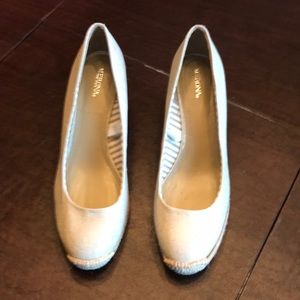 Women’s Merona gold espadrille wedges